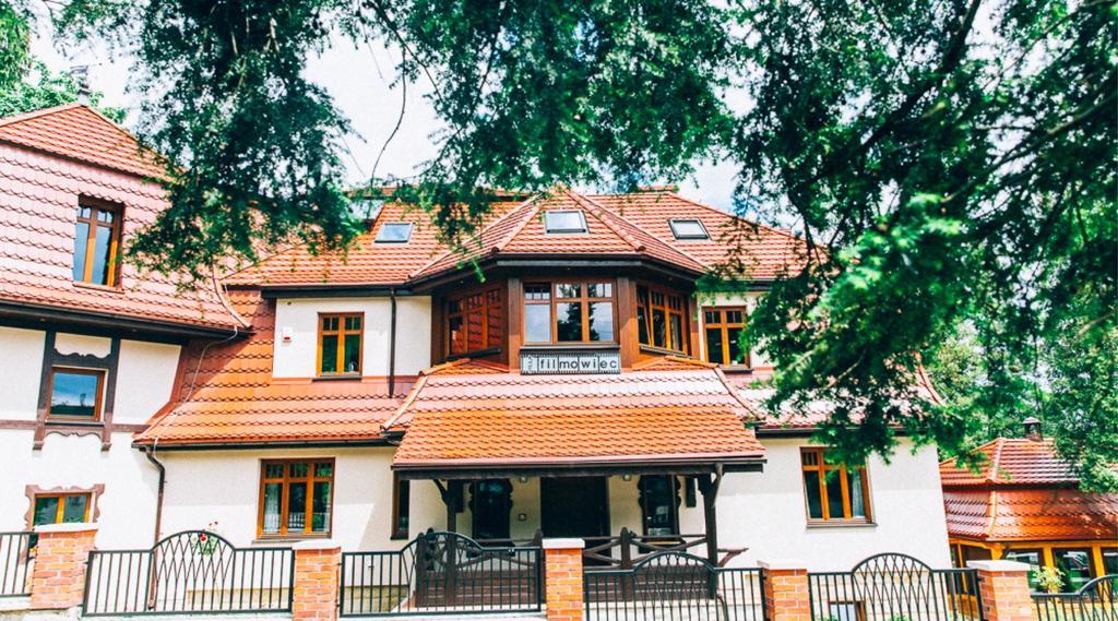 Villa Filmowiec Polanica-Zdroj Exterior photo